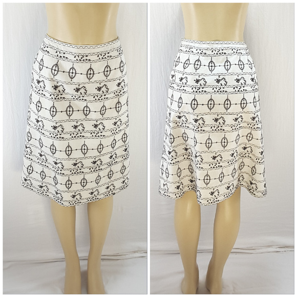 LOFT Dresses & Skirts - ANN TAYLOR LOFT, LOFT, Embroidered Skirt, size 8